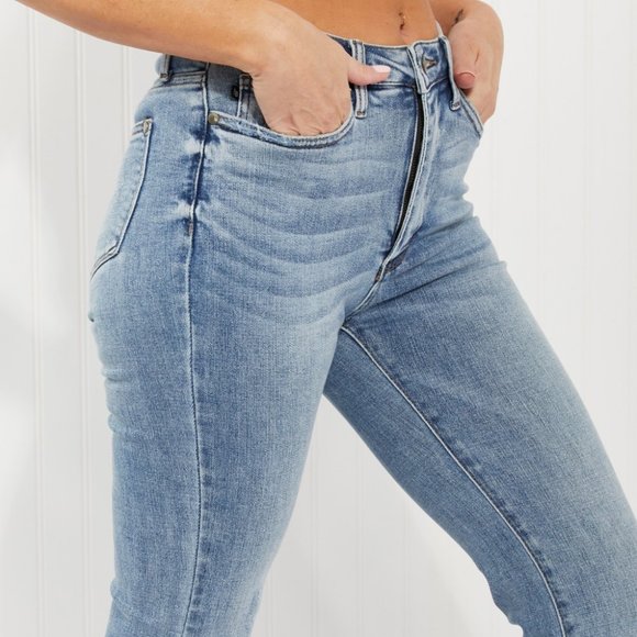 Judy Blue Mia Full Size Raw Hem Slim Bootcut Jeans - Picture 5 of 11